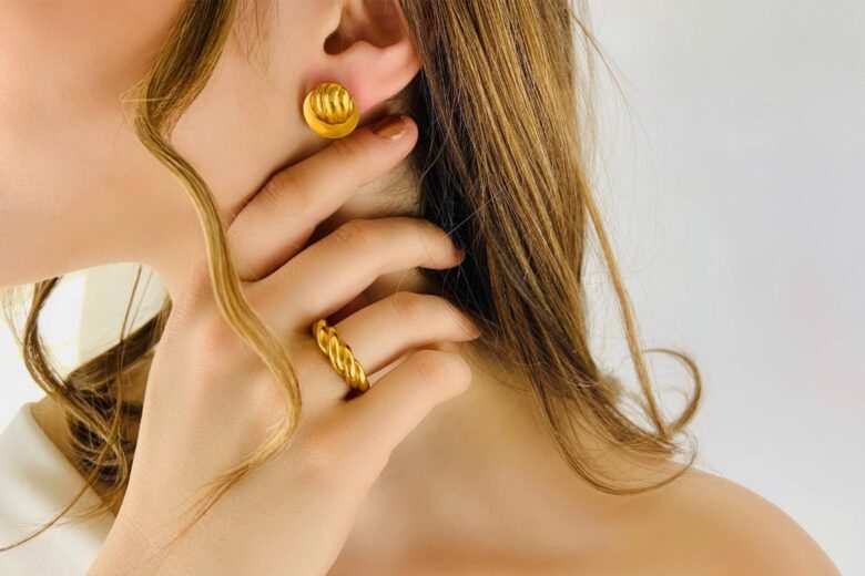 solid-gold-guide-gold-jewelry