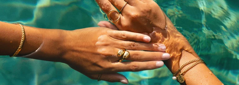 best waterproof-jewelry