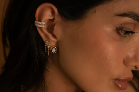 earrings cover