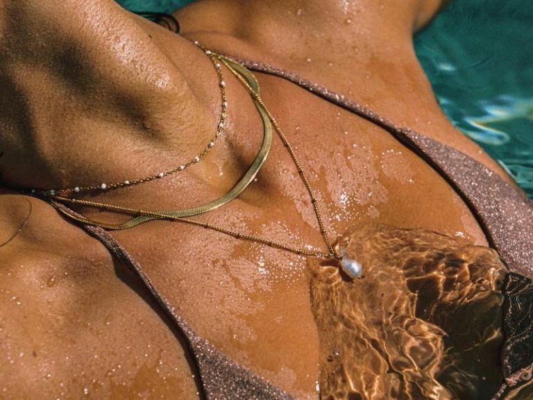 Is-Gold-Plated-Jewelry-Waterproof