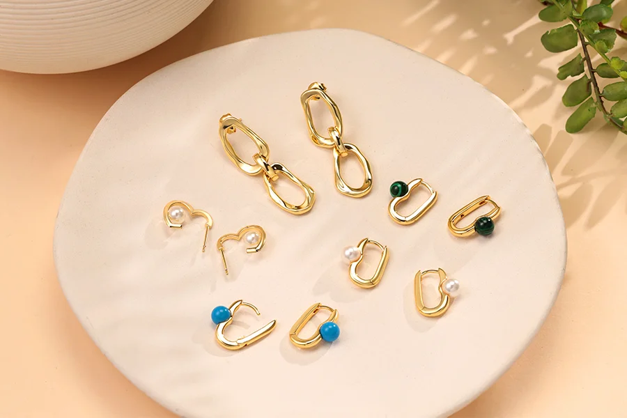 gold plate Earring