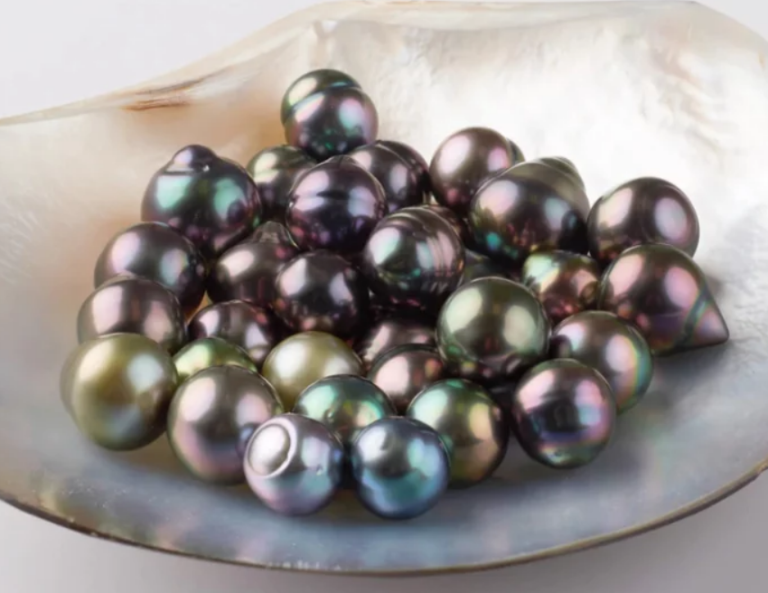 Rarest Pearl Color Black Pearl