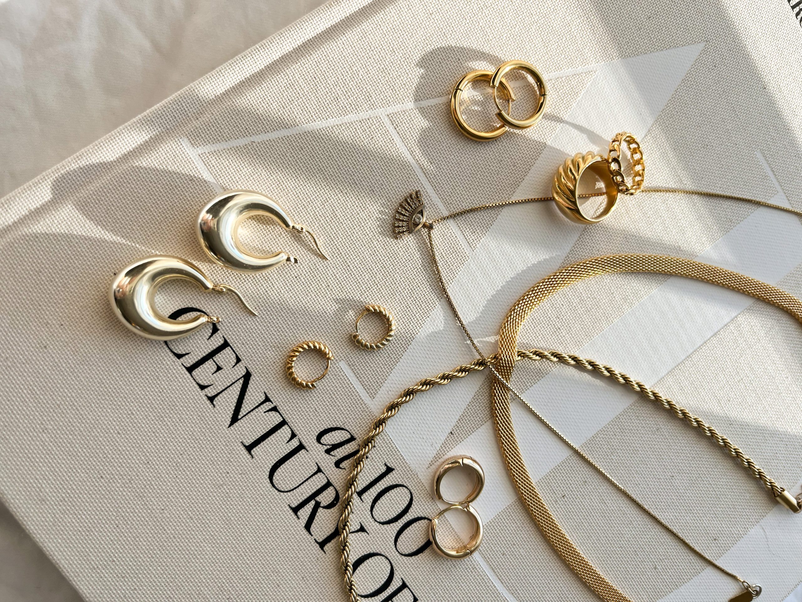 Jewelry materials comparison for wholesale jewelry brands