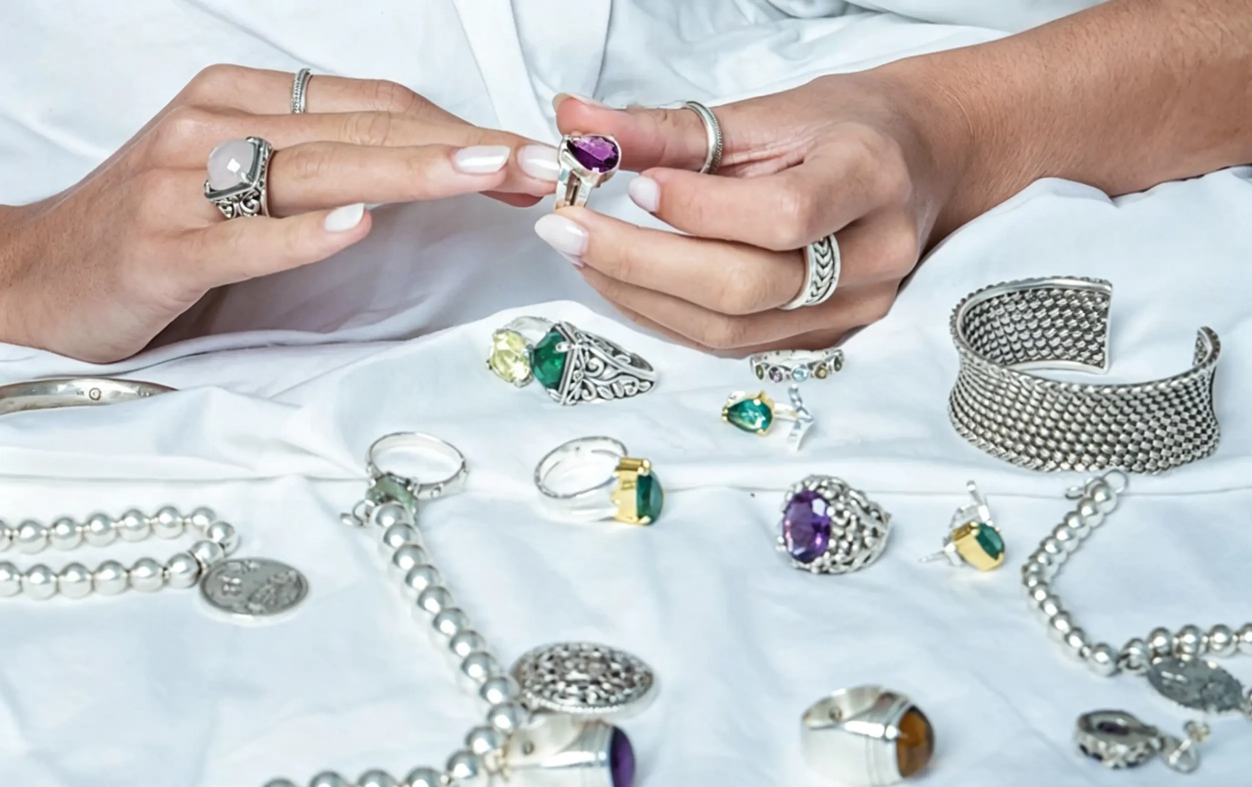 does sterling silver jewelry tarnish