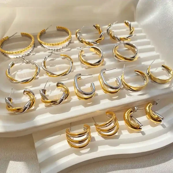 Jewelry factory producing low MOQ custom jewelry
