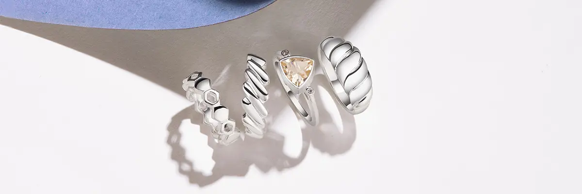 Low MOQ jewelry wholesale for small brands and boutique jewelry businesses