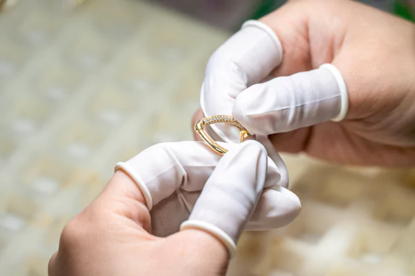 quality control inspection for silver jewelry